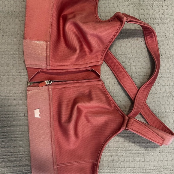 SHEFIT Other - Bundle of 2 SheFit Ultimate sports bra